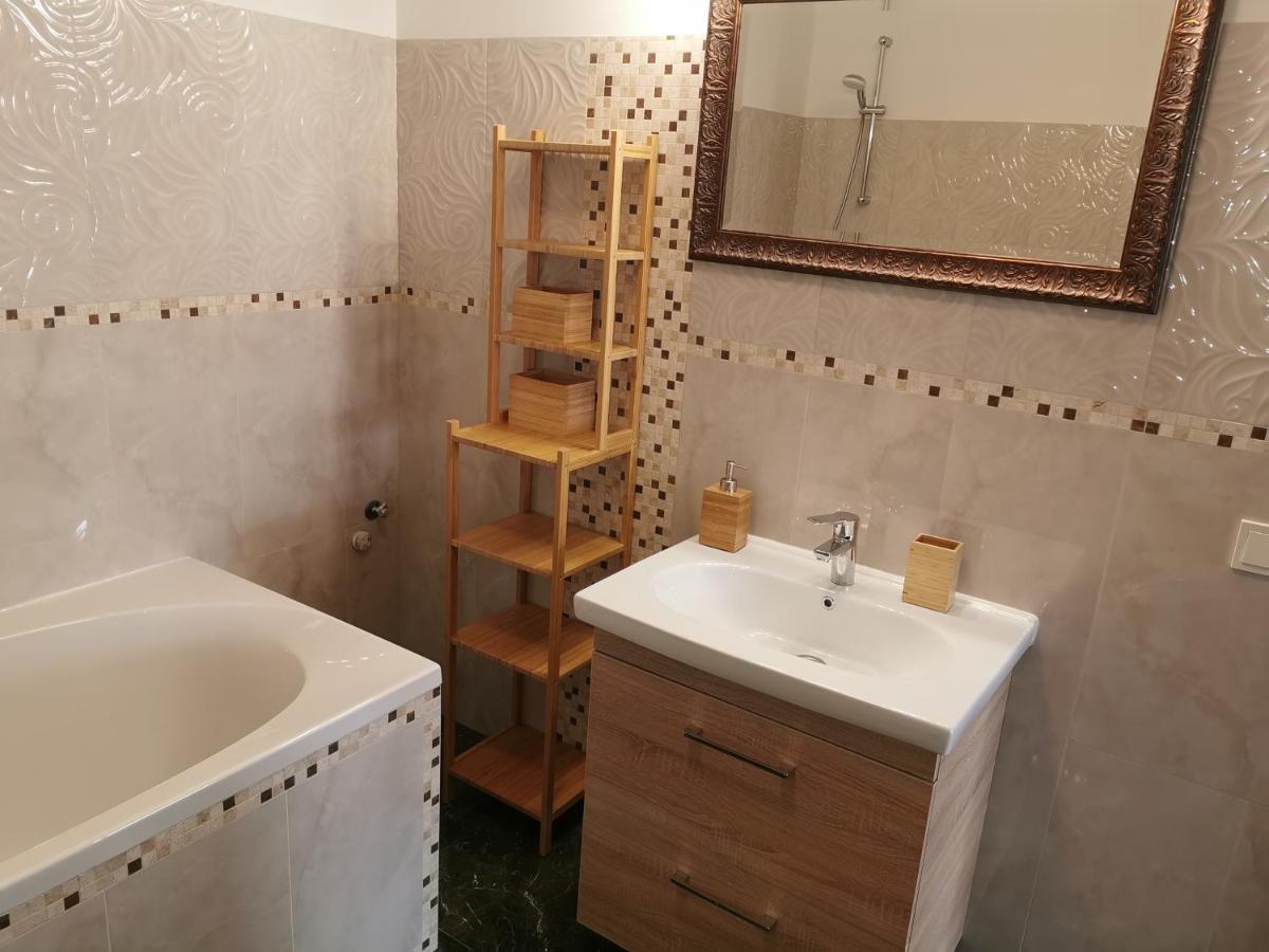 Saulelydzio Apartamentai Palanga Esterno foto